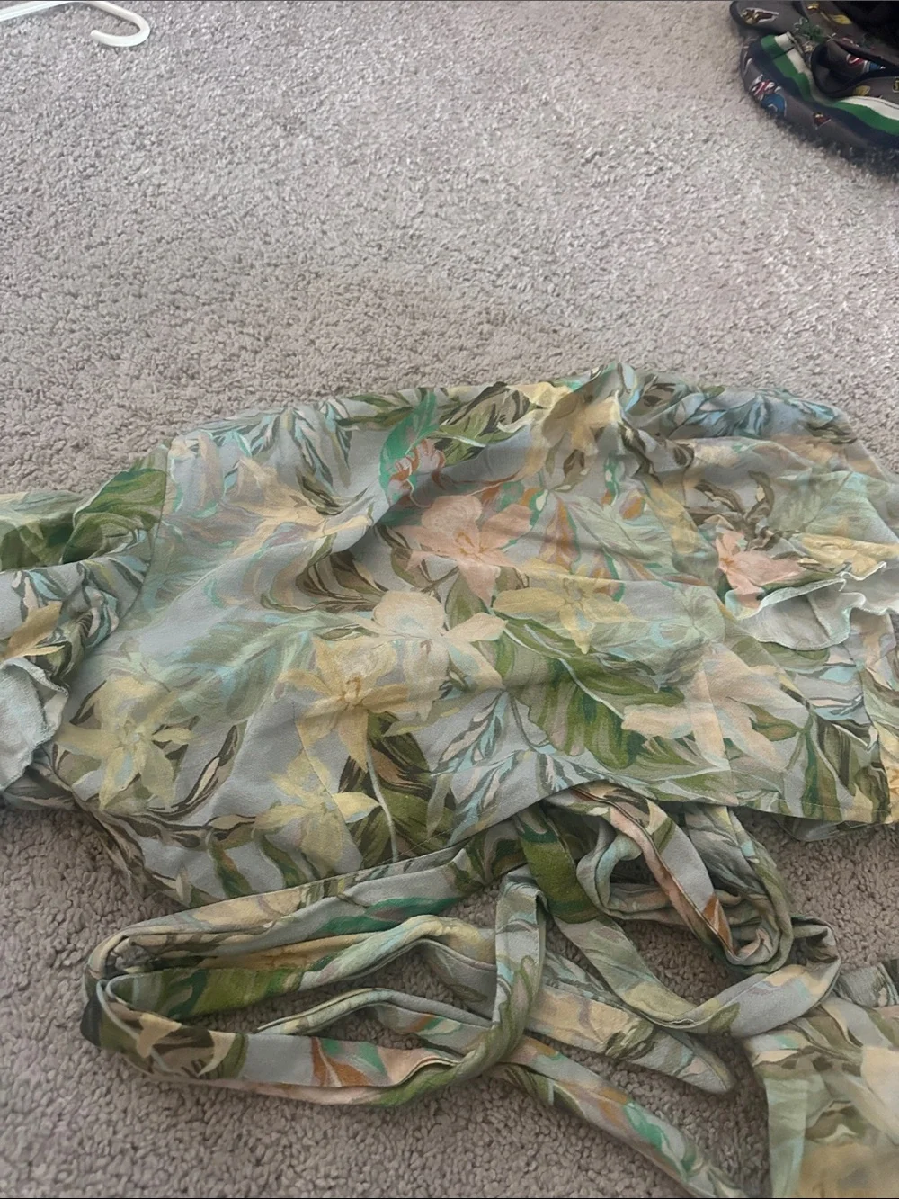 Show Me Your MuMu light floral
